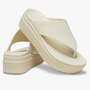 CROCS BROOKLYN PLATFORM FLIP FLOP - LIKE NEW